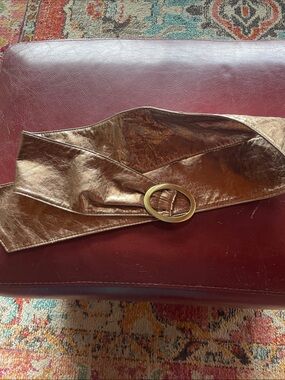 Metallic Gold Wide Belt with Round Buckle, XL